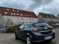 Gebraucht Opel Astra 106 PS (77 kW) 2007 Blau Coupé