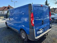 Gebraucht Opel Vivaro 90 PS (66 kW) 2010 Tintenfisch grau Van / Kleinbus