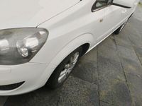 gebraucht Opel Zafira 1,6 Turbo CNG