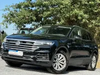 Gebraucht VW Touareg 231 PS (169 kW) 2018 Schwarz SUV