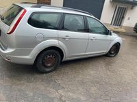 Gebraucht Ford Focus 100 PS (73 kW) 2008 Silber Kombi