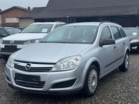 Gebraucht Opel Astra Selection 116 PS (85 kW) 2009 Silber Kombi