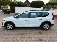 Gebraucht Dacia Jogger 101 PS (74 kW) 2022 Weiß Van / Kleinbus