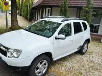 Używany Dacia Duster Prestige 105 KM (77 kW) 2012 Biały SUV