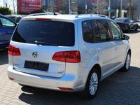 Gebraucht VW Touran Cup 105 PS (77 kW) 2015 Silber Van / Kleinbus