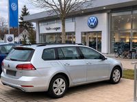 Gebraucht VW Golf VII 110 PS (80 kW) 2018 Silber Kombi