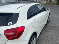 Gebraucht Mercedes A180 Urban 122 PS (89 kW) 2013 Weiß Limousine