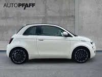 Gebraucht Fiat 500e Icon 88 kW (120 PS) 2022 Arktis weiß Cabrio