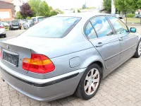 Gebraucht BMW 320 170 PS (125 kW) 2004 Grau Limousine