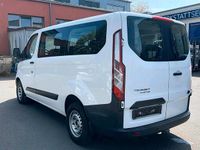 Second-hand Ford Transit Custom 105 CP (77 kW) 2017 Alb Monovolum