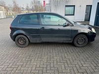 Gebraucht VW Polo 60 PS (44 kW) 2009 Schwarz Kleinwagen