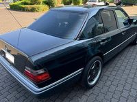 Gebraucht Mercedes E320 220 PS (161 kW) 1995 Schwarz Limousine