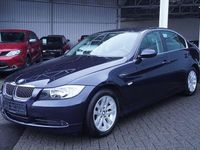 Gebraucht BMW 325 218 PS (160 kW) 2006 Blau Limousine