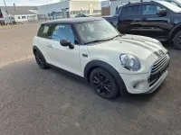 Gebraucht Mini ONE 102 PS (75 kW) 2016 Pepper white Kleinwagen