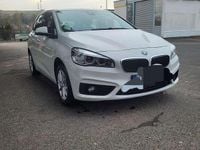 Gebraucht BMW 218 Advantage 136 PS (100 kW) 2017 Weiß Kombi