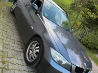 Gebraucht BMW 320 163 PS (119 kW) 2006 Grau Kombi