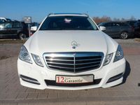 Gebraucht Mercedes E200 184 PS (135 kW) 2011 Weiß Kombi