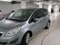 Gebraucht Opel Meriva 2011 Silber Van / Kleinbus