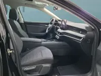 Neu Skoda Superb 193 PS (141 kW) 2026 Schwarz Kombi