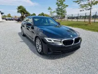 Gebraucht BMW 530 Performance 286 PS (210 kW) 2023 Schwarz ii/bonnet fluid black Limousine