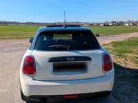 Second-hand Mini ONE 102 CP (75 kW) 2016 Alb Hatchback