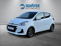 Gebraucht Hyundai i10 Trend 67 PS (49 kW) 2017 Polar white / sol Kleinwagen