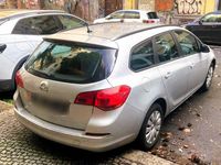 Gebraucht Opel Astra Energy 140 PS (102 kW) 2014 Silber Kombi