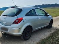 Gebraucht Opel Corsa 90 PS (66 kW) 2009 Silber Kleinwagen