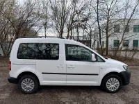 Używany VW Caddy Trendline 102 KM (75 kW) 2013 Biały Minivan