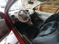Gebraucht Renault Twingo 76 PS (55 kW) 2009 Rot Kleinwagen