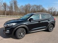 Gebraucht Hyundai Tucson 135 PS (99 kW) 2016 Schwarz SUV