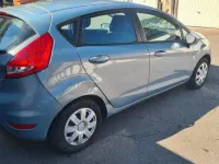 Gebraucht Ford Fiesta 90 PS (66 kW) 2010 Grau Kleinwagen