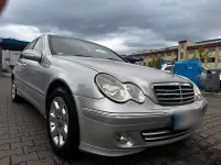 Gebraucht Mercedes C200 163 PS (119 kW) 2004 Silber Limousine