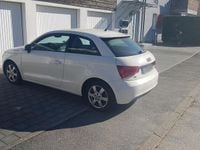 Gebraucht Audi A1 105 PS (77 kW) 2010 Weiß Kleinwagen