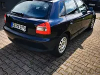 Używany Audi A3 Ambiente 131 KM (96 kW) 2001 Niebieski Hatchback