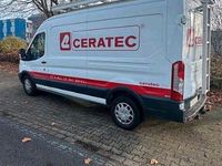 Gebraucht Ford Transit 185 PS (136 kW) 2018 Weiß Van / Kleinbus