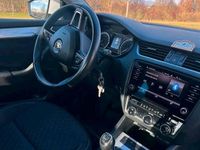 Gebraucht Skoda Octavia Drive 116 PS (85 kW) 2017 Weiß Limousine