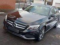 Gebraucht Mercedes C180 156 PS (114 kW) 2018 Obsidianschwarz Kombi