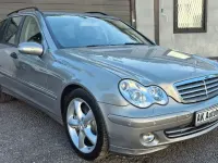 Używany Mercedes C230 204 KM (150 kW) 2007 Srebrny Kombi
