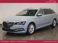 Gebraucht Skoda Superb 200 PS (147 kW) 2022 Patina grau Kombi