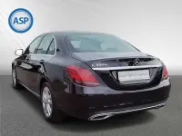 Gebraucht Mercedes C300e Avantgarde 320 PS (235 kW) 2020 Obsidianschwarz  metalliclack (metallic) Limousine