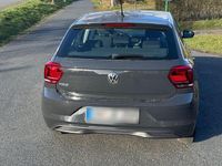 Gebraucht VW Polo Highline 95 PS (69 kW) 2019 Grau Kleinwagen