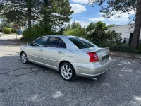 Gebraucht Toyota Avensis Executive 147 PS (108 kW) 2006 Silber Limousine