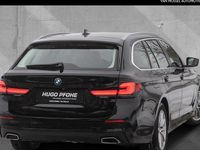 Gebraucht BMW 520 197 PS (144 kW) 2022 Schwarz Kombi