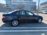 Gebraucht Mercedes C180 Elegance 143 PS (105 kW) 2004 Blau Limousine