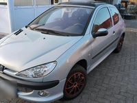 Gebraucht Peugeot 206 75 PS (55 kW) 2002 Silber Kleinwagen