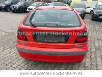 Gebraucht Renault Mégane 75 PS (55 kW) 1997 Rot Limousine