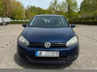 Gebraucht VW Golf VI 80 PS (58 kW) 2011 Blau Kleinwagen