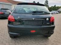 Używany Peugeot 206 75 KM (55 kW) 2004 Czarny Hatchback