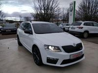 Gebraucht Skoda Octavia RS 220 PS (161 kW) 2015 Laserweiss Kleinwagen